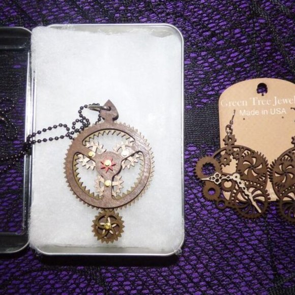 GOTH STEAMPUNK GREEN TREE KINETIC PLANETARY NECKLACE AND CLOCK WOOD EARRINGS - Picture 2 of 14